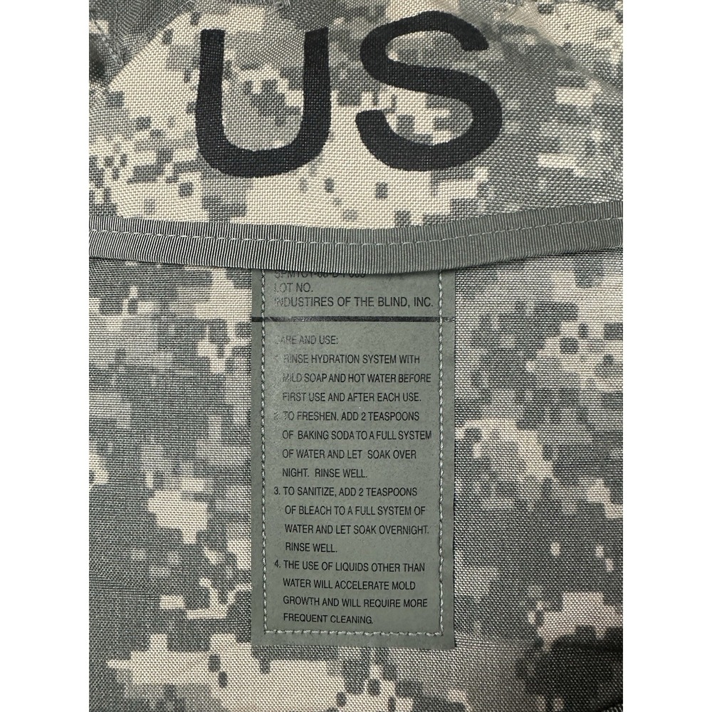 USGI MOLLE II Assault Pack ACU NSN 8465-01-524-5250 Backpack W/Hydration System - Picture 8 of 9